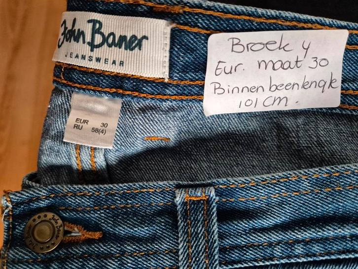 (4 van 4) Jeansbroek maat 30. LET OP: EERST GOED LEZEN, Kleding | Heren, Spijkerbroeken en Jeans, Zo goed als nieuw, W32 (confectie 46) of kleiner