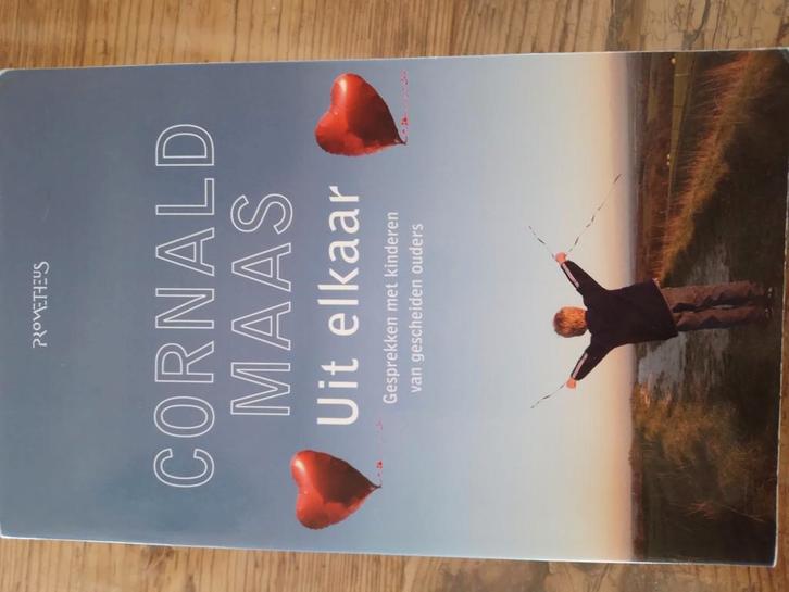 Cornald Maas - Uit elkaar, Boeken, Literatuur, Zo goed als nieuw, Nederland, Ophalen of Verzenden