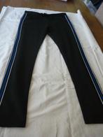 broek, Maat 38/40 (M), Zwart, Ophalen of Verzenden, Zo goed als nieuw