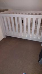 Ledikantje te koop evt samen met commode, Ophalen of Verzenden, Zo goed als nieuw, Jongetje of Meisje