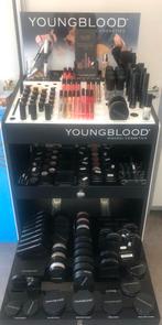 Youngblood Make-up Display + Producten, Sieraden, Tassen en Uiterlijk, Uiterlijk | Cosmetica en Make-up, Ophalen, Gebruikt, Overige kleuren