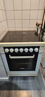 Fornuis - Gasfornuis met Oven, Ophalen, Gebruikt, 4 kookzones, Gas