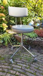 Vintage Atelier/Kappersstoel jaren 60, Ophalen, Gebruikt