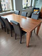 Eetkamertafel van hout met 6 stoelen, Gebruikt, Ophalen