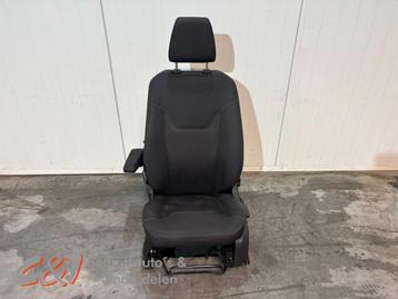 Stoel links van een Ford Transit Courier beschikbaar voor biedingen