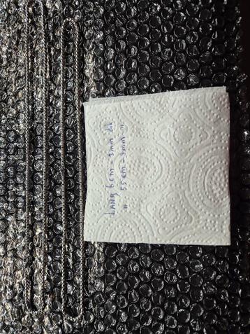 Vierkante schakel kettingkje beschikbaar voor biedingen