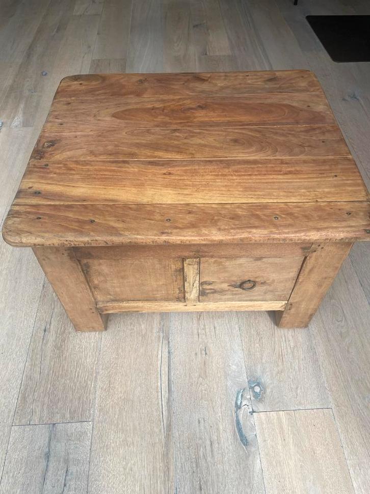 Houten salontafel met lade, Huis en Inrichting, Tafels | Salontafels, Gebruikt, Minder dan 50 cm, 50 tot 100 cm, 100 tot 150 cm