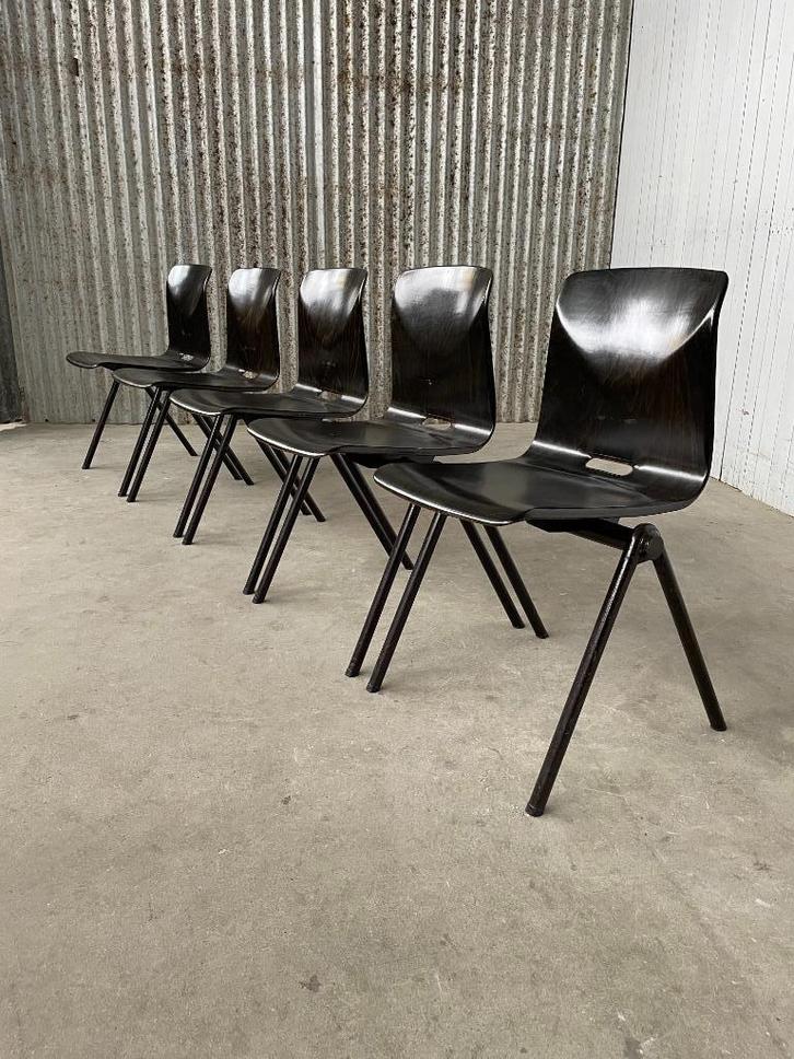 15x Galvanitas & Pagholz stoelen S22 - Elmar Flototto  1960s, Huis en Inrichting, Stoelen, Zo goed als nieuw, Vijf, Zes of meer stoelen