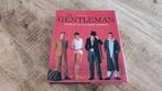 De Gentleman - Handboek Klassieke Herenmode, Ophalen of Verzenden, Zo goed als nieuw, Mode algemeen, Bernhard Roetzel
