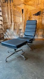 Replica Soft Pad Chair EA 222 en EA 223 naar Eames Vitra ., Ophalen of Verzenden, Zo goed als nieuw, 50 tot 75 cm, Leer