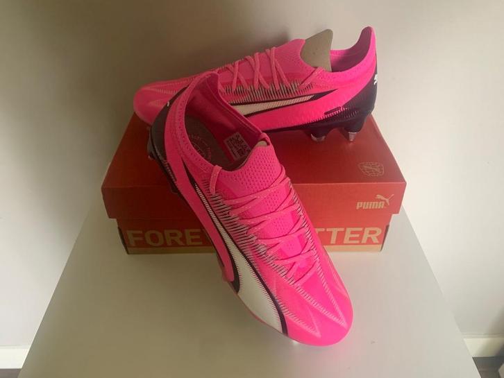 Puma ultra ultimate voetbalschoenen, Kleding | Heren, Sportkleding, Nieuw, Voetbal, Maat 46 (S) of kleiner, Roze, Verzenden