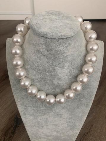 Partij 10 stuks mooie parel kettingen PK25 beschikbaar voor biedingen