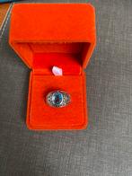 Ring zilver met blauwe topaas maat 20, Ophalen of Verzenden, Zilver, Dame of Heer