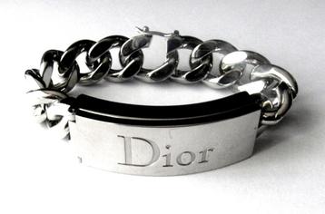 Prachtige CHRISTIAN DIOR Armband met Lipgloss Origineel beschikbaar voor biedingen