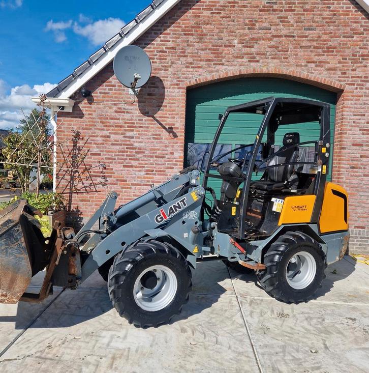 Giant 452 X-TRA Wiellader shovel Slechts 890 Uur!, Zakelijke goederen, Machines en Bouw | Industrie en Techniek, Ophalen