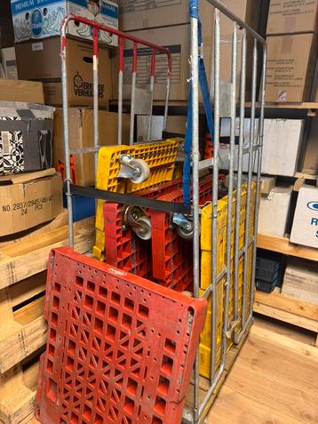 ## Transport Containers ## beschikbaar voor biedingen