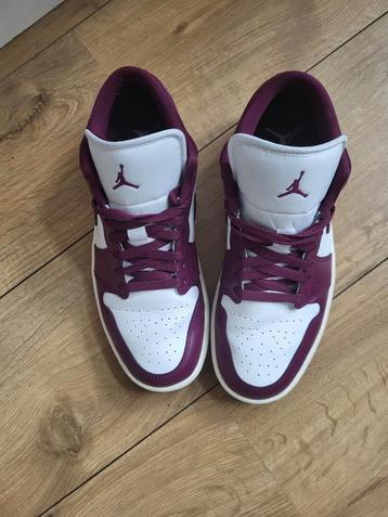 Nike air jordan 1 low dames mt 42 beschikbaar voor biedingen