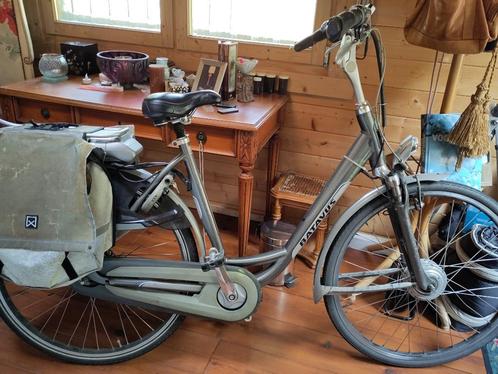 E-bike Batavus Monaco E-Go, limited edition met schade, Fietsen en Brommers, Elektrische fietsen, Gebruikt, Batavus, 51 tot 55 cm