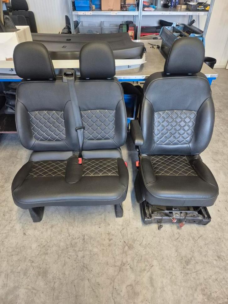OPEL VIVARO / RENAULT TRAFIC LEREN BIJRIJDERSBANK & STOEL, Auto-onderdelen, Interieur en Bekleding, Opel, Renault, Ophalen of Verzenden