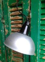 Oude vintage industriele hanglamp lamp leger bakeliet grij, N, Ophalen of Verzenden, N, Minder dan 50 cm