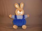 kaloo Konijn met blauwe tuin broek 18 cm met rammel velours, Kinderen en Baby's, Speelgoed | Knuffels en Pluche, Ophalen of Verzenden