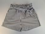 Korte broek / short, dames, Kort, Zwart, Ophalen of Verzenden, Zo goed als nieuw