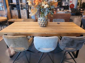 Eettafel teak recht 220cm SALE beschikbaar voor biedingen