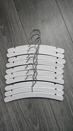 Houten baby/kind kledinghangers, Kinderen en Baby's, Babymode-accessoires, Ophalen of Verzenden, Hema