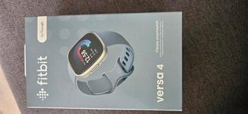 Fitbit Versa 4 (Nieuw/Geseald). beschikbaar voor biedingen