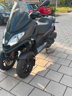 Piaggio mp3 300 hpe sport 2022, Fietsen en Brommers, Ophalen, Zo goed als nieuw, Overige modellen