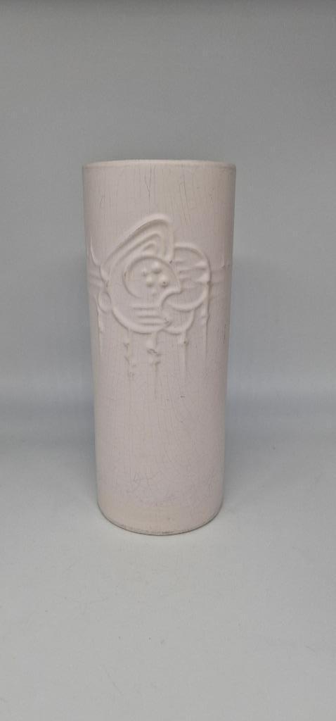 Jaren 50 / 60 Vaas - Flora Keramiek Gouda, Huis en Inrichting, Woonaccessoires | Vazen, Gebruikt, Wit, Minder dan 50 cm, Aardewerk of Porselein
