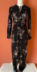 Stradivarius zwarte maxi jurk met bloemenprint maat 36, Verzenden, Zwart, Zo goed als nieuw, Maat 36 (S)