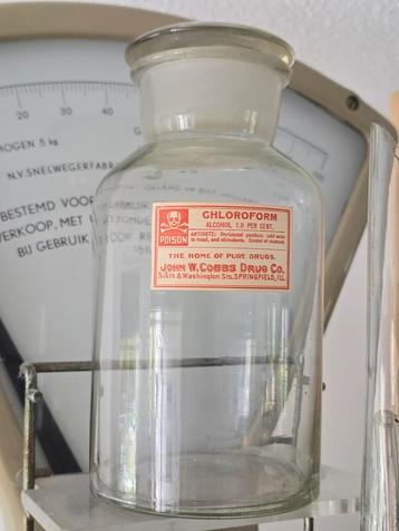 Zeer zeldzame antieke apothekersfles CHLOROFORM POISON €25 beschikbaar voor biedingen