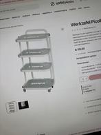 Beauty salon werk tafel met vier plateaus