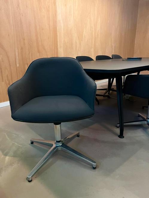 Vitra softshell stoelen, Huis en Inrichting, Stoelen, Zo goed als nieuw, Vijf, Zes of meer stoelen, Metaal, Stof, Grijs, Ophalen