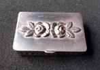 Zilveren pillendoosje met Hildesheimer rozen, .835 zilver, Ophalen of Verzenden, Zilver