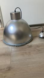 Industriële hanglamp jaren 80/90 - aluminium kap - vintage, Huis en Inrichting, Lampen | Hanglampen, Ophalen, Gebruikt, Industrieel vintage