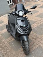 Piaggio zip bromfiets, Ophalen, Zo goed als nieuw, Zip