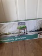 nieuw plantenbak op wielen!, Tuin en Terras, Bloembakken en Plantenbakken, Ophalen of Verzenden, Nieuw, Hout, Minder dan 60 cm