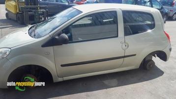 Portier 2Deurs links van een Renault Twingo (MV190) beschikbaar voor biedingen