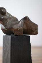 Abstract sculpture Female Earth Bird, Antiek en Kunst, Kunst | Beelden en Houtsnijwerken, Ophalen of Verzenden