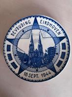 Delfts Blauw Herdenkingsbord Eindhoven Bevrijding, Gebruikt, Porselein of Keramiek, Schaal, Rond