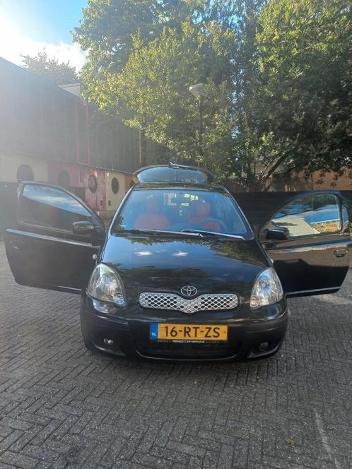 Toyota Yaris 1.3 16V Vvti 3DR Linea Terra 2005 Zwart, Auto's, Toyota, Particulier, Yaris, Benzine, B, Hatchback, Handgeschakeld