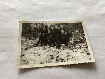Vintage Foto Militairen, ca. 1947 - Historisch Documentatie beschikbaar voor biedingen