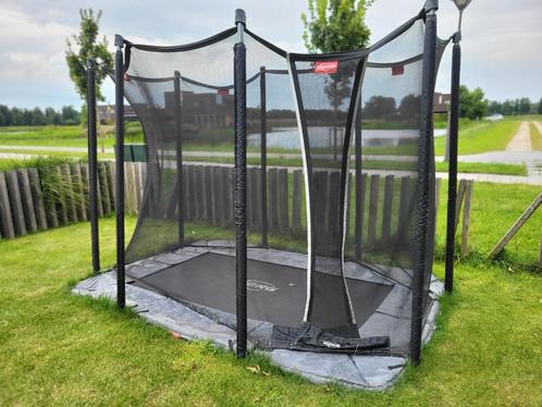 BERG Trampoline Ultim Favorit InGround 280 x 190 cm grijs, Kinderen en Baby's, Speelgoed | Buiten | Trampolines, Gebruikt, Ophalen