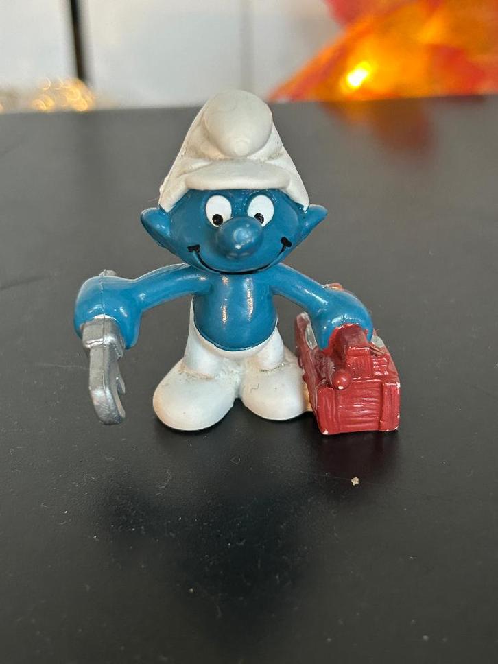 Schleich 20187 handige loodgieter Smurf 1984, Verzamelen, Smurfen, Gebruikt, Poppetje, Figuurtje of Knuffel, Overige Smurfen, Ophalen of Verzenden