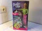 Nieuwe Barbiepop met kennel dieren van Mattel 2001, Verzamelen, Ophalen of Verzenden, Nieuw