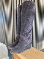 CHANEL BOOTS  Soft Blue Suede knee length boots  37,5  NEW, Hoge laarzen, Blauw, Nieuw, Ophalen of Verzenden