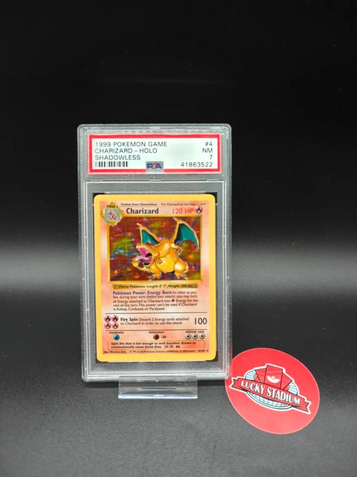Pokemon Base Shadowless Charizard Holo PSA 7, Hobby en Vrije tijd, Verzamelkaartspellen | Pokémon, Zo goed als nieuw, Losse kaart