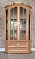 Unieke handgeschilderde vitrinekast in zachte perzikkleur, Ophalen
